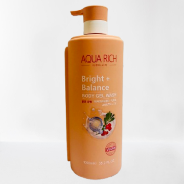 Aqua Rich Body gel wash with Niacinamide, Alpha Arbutin and Tranexamic Acid