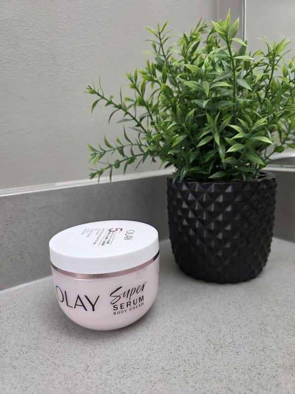 Olay Super Serum Body Cream 10 oz - Image 2